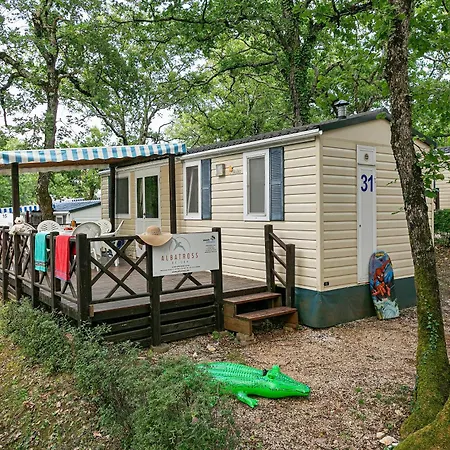 Albatross Mobile Homes On Valamar Lanterna Village de vacances 4*